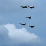 5-Thunderbirds-in-Formation